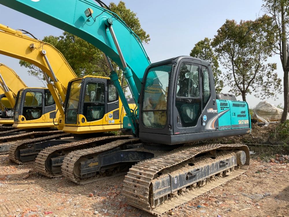 used 神钢 210 挖掘机 No. 24124-1