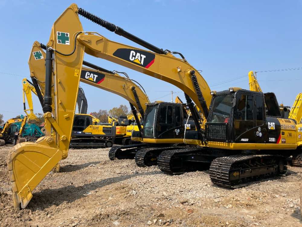 二手CAT320D 挖掘机 No. 24313-1